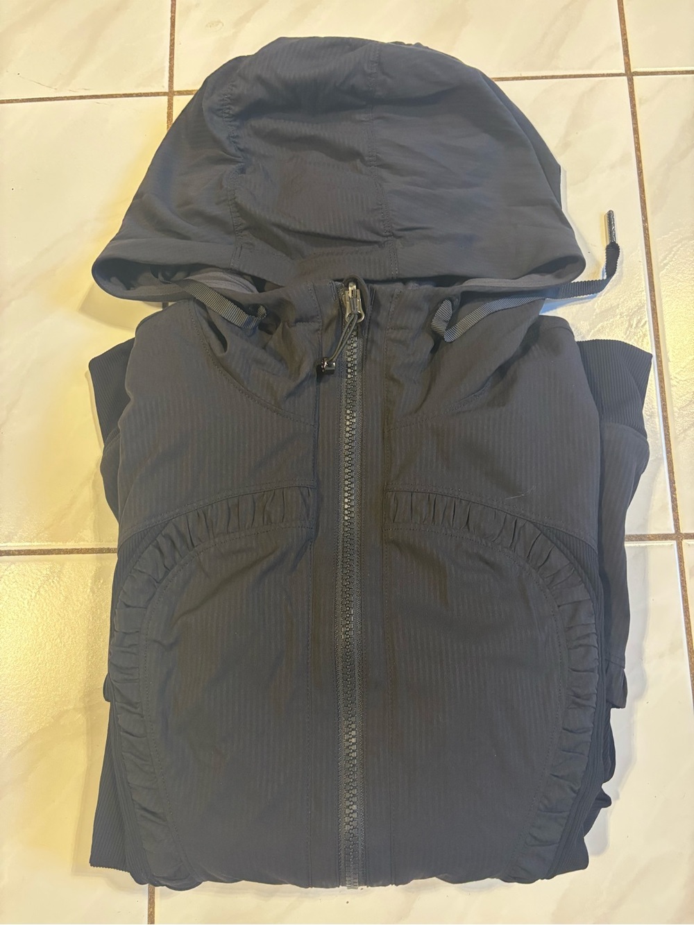 lululemon athletica Reversible Dance Studio Black Hooded Jacket